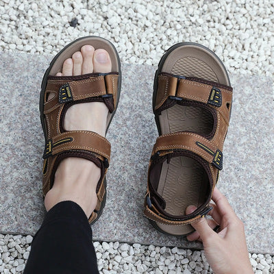 Classic Comfort – סנדלי עור יוקרתיים לגברים